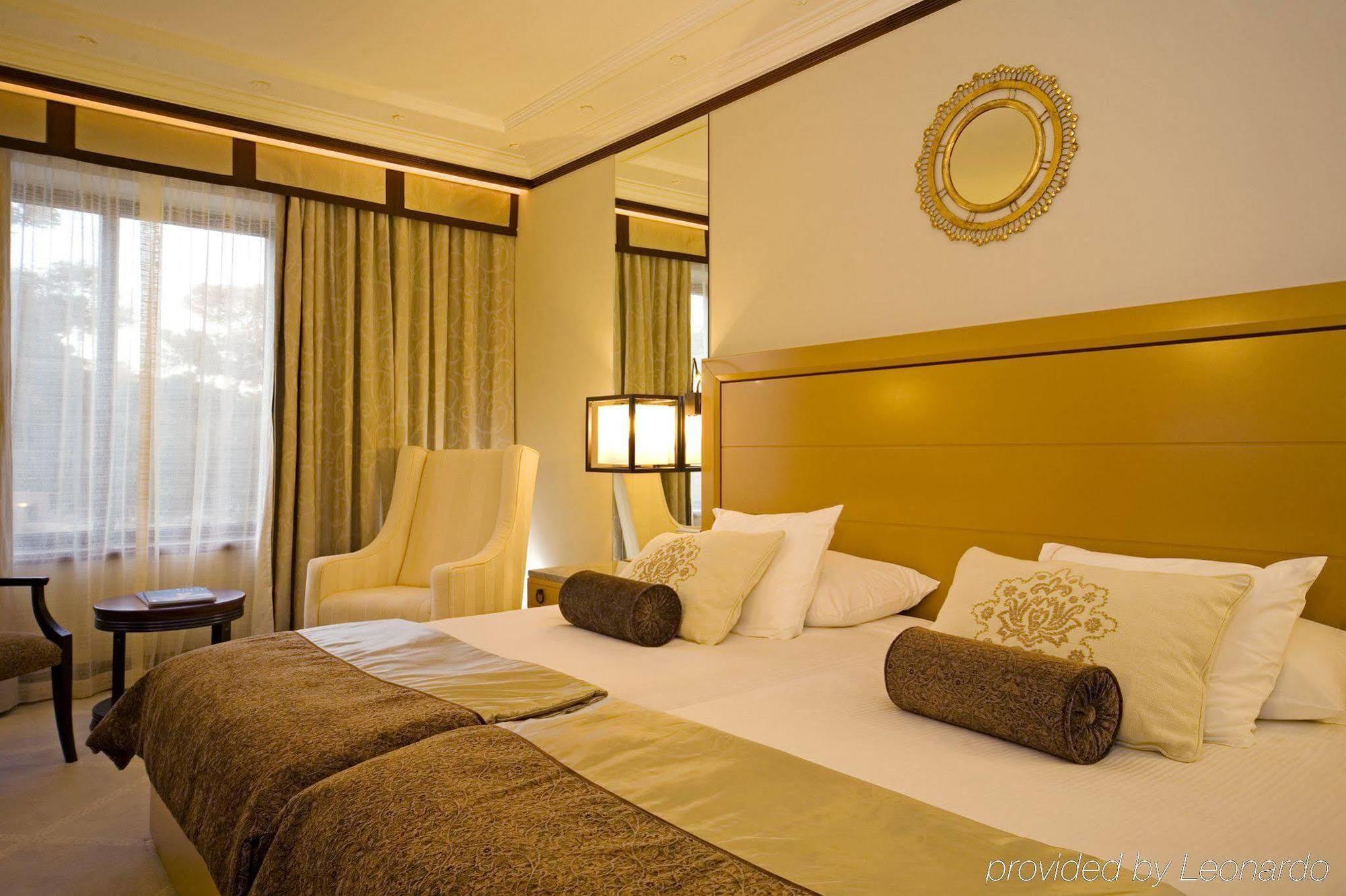 Hotel Grande Real Italia &
